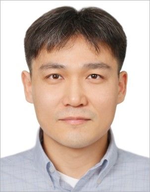 威尼斯432888cam创新论坛第七百五十七讲（“弘扬爱国奋斗精神、建功立业新时代”系列活动)：L-DNA tetrahedron: a tumor-specific enzyme delivery platform