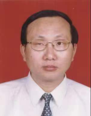 威尼斯432888cam创新论坛第一千四百一十五讲：高性能铂合金纳米线燃料电池催化剂的研究