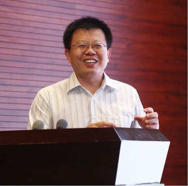 威尼斯432888cam创新论坛第九百八十九讲暨校庆118周年学术讲座：后摩尔时代微电子新器件--如何选择科研题目并取得成功
