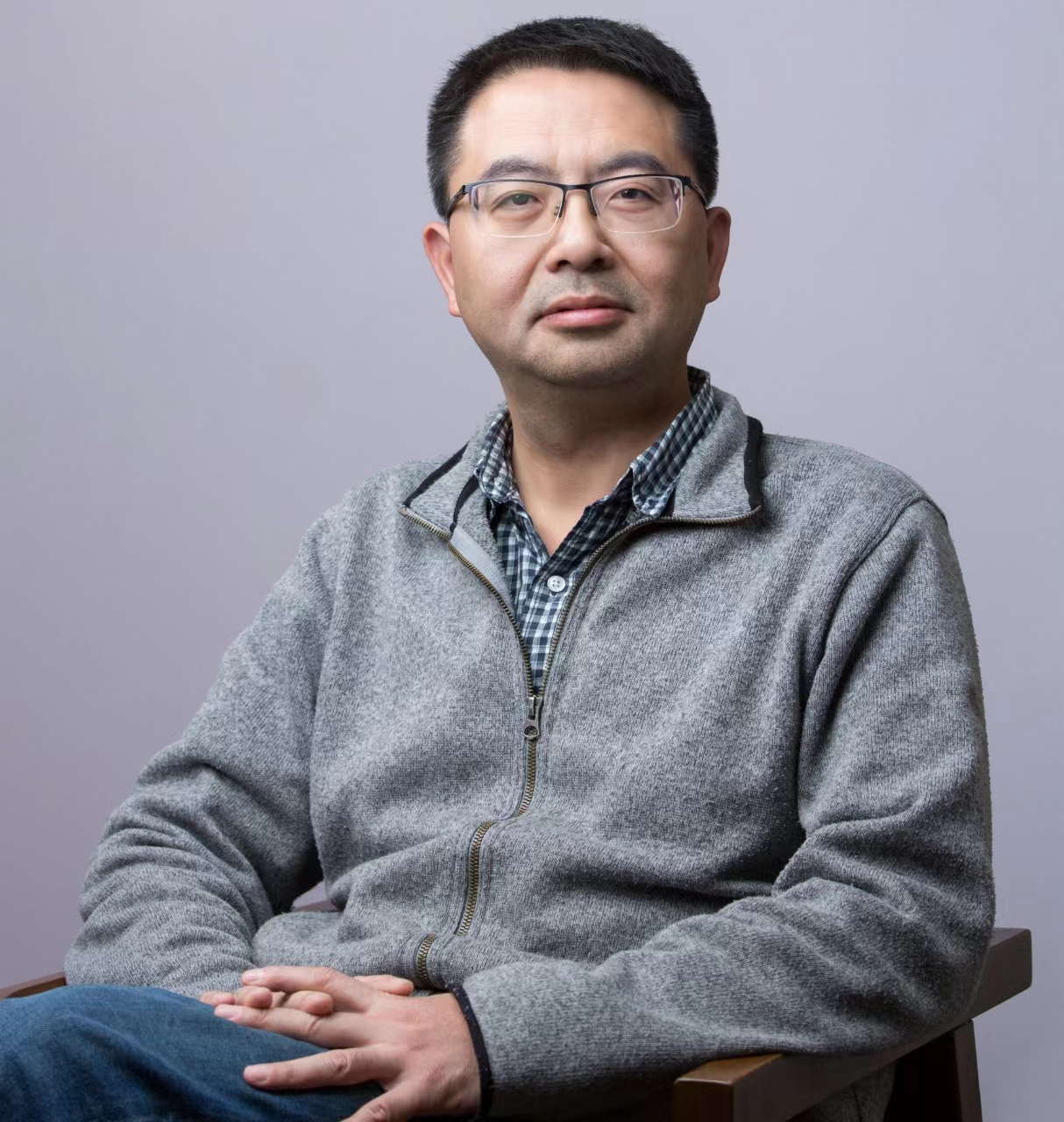威尼斯432888cam创新论坛第一千五百五十一讲：非厄米拓扑现象:从SSH模型谈起
