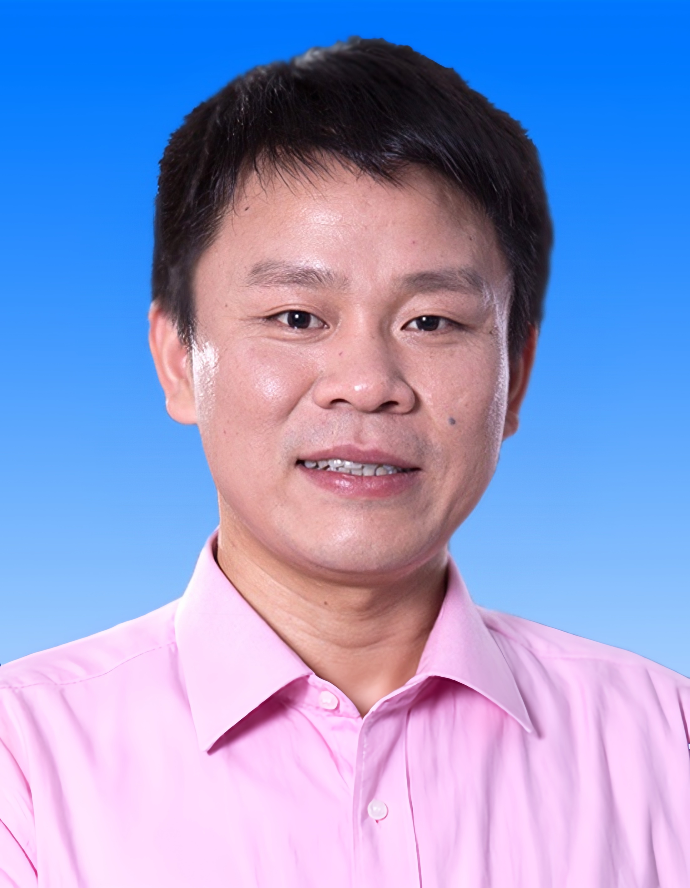 威尼斯432888cam创新论坛第一千六百零七讲： 低配位低价过渡金属氮杂环卡宾化学