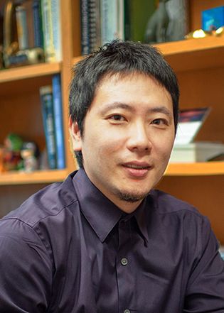 威尼斯432888cam创新论坛第七百四十八讲（“弘扬爱国奋斗精神、建功立业新时代”系列活动)：High-quality nanomaterials: from single quantum dot to their higher-order architectural superstructures