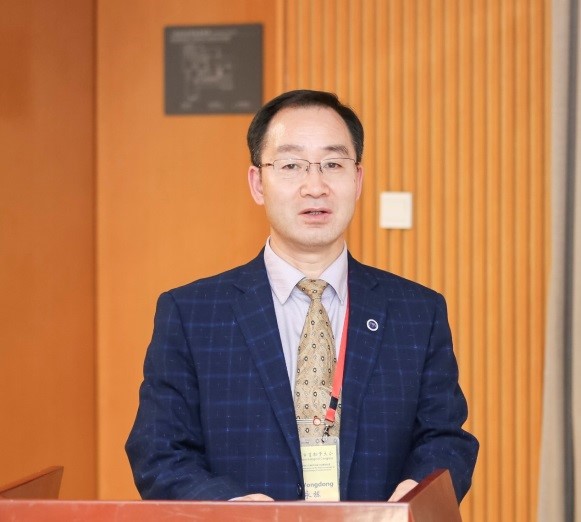 威尼斯432888cam创新论坛第一千五百二十二讲：中生代重大地质事件与植被环境变化